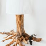 Drevená lampa Roots